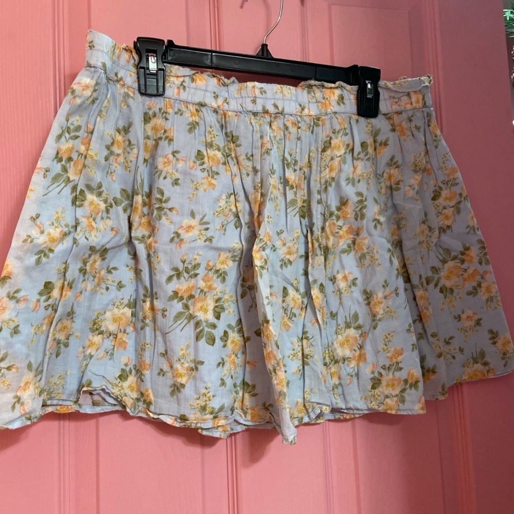 American Eagle floral skirt